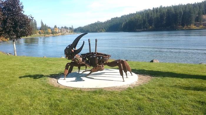 Fiddler Crab by Artists Bill & Karma Simmons